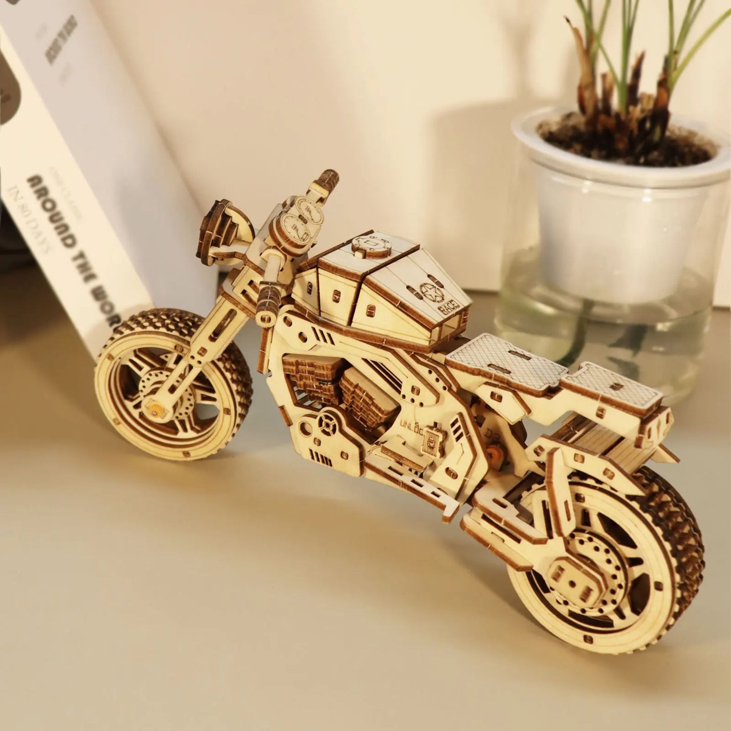 Maquette en bois - Moto
