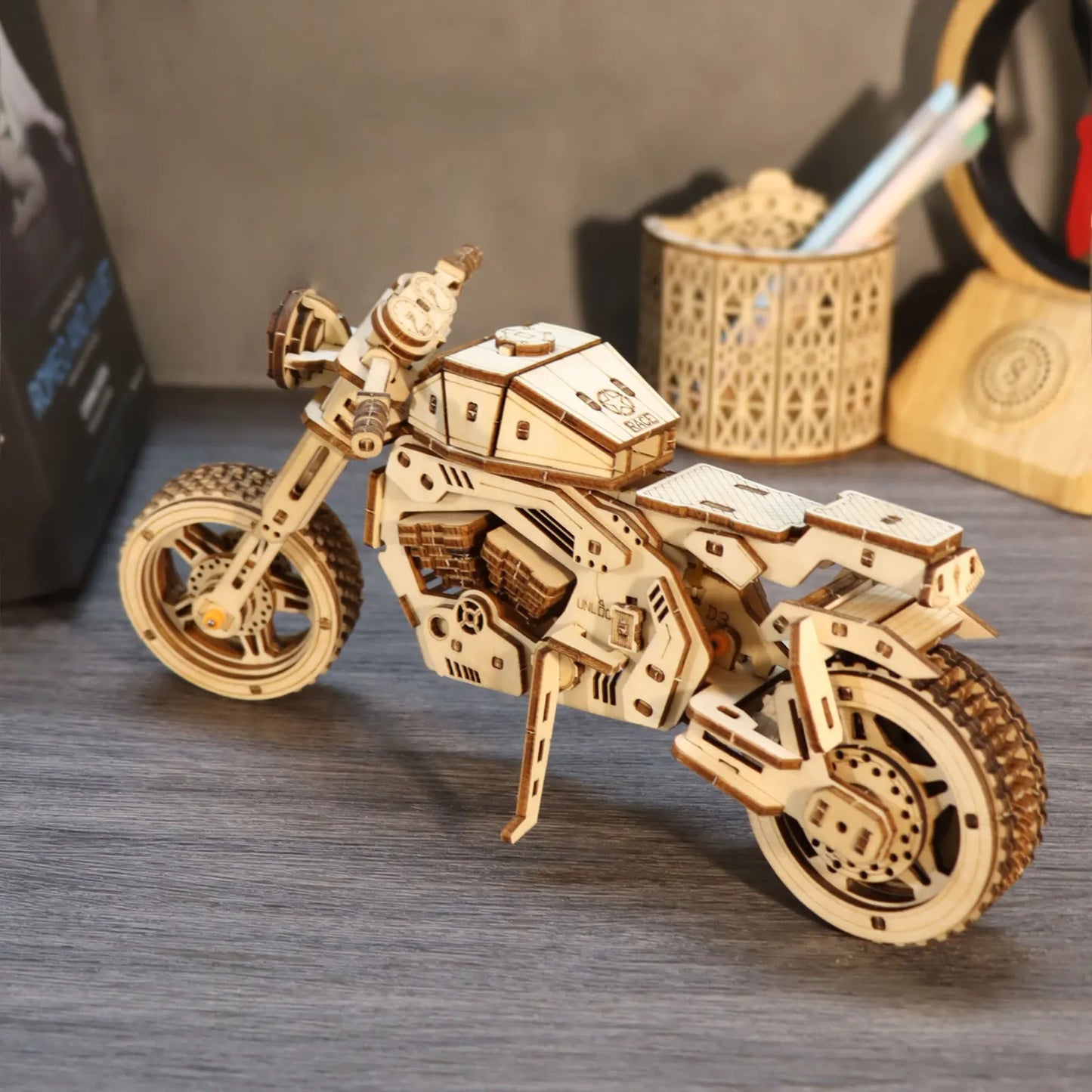 Maquette en bois - Moto